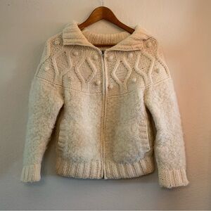 100% Vintage Irish Wool Sweater
